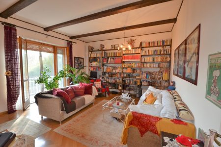 Villa unifamigliare con terreno